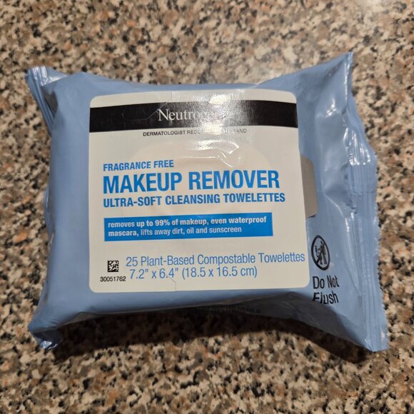 3 Pks Neutrogena Alcohol-Free Makeup Remover & Hydro Boost Cleansing Towelettes - Picture 3 of 3